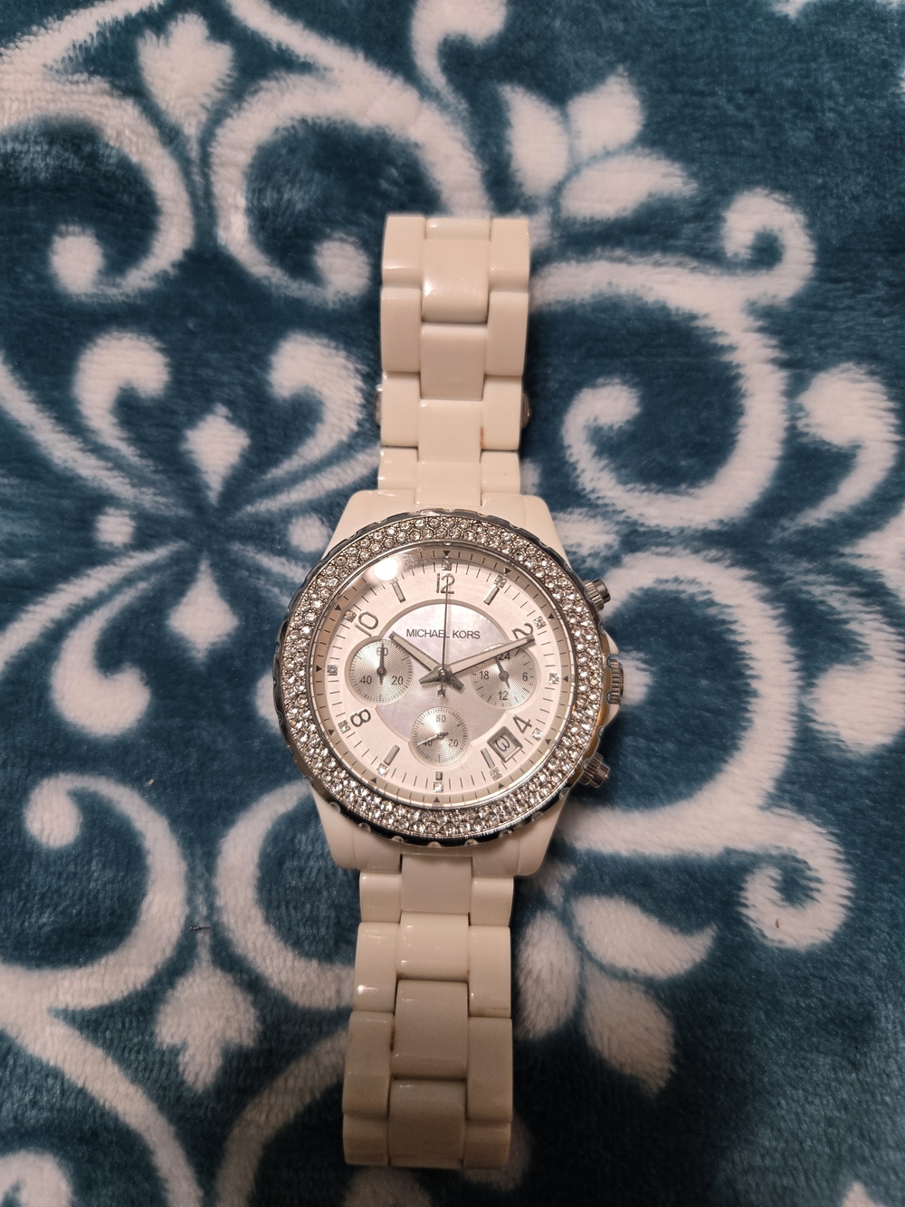 Michael Kors White Ceramic Crystal Bezel Watch